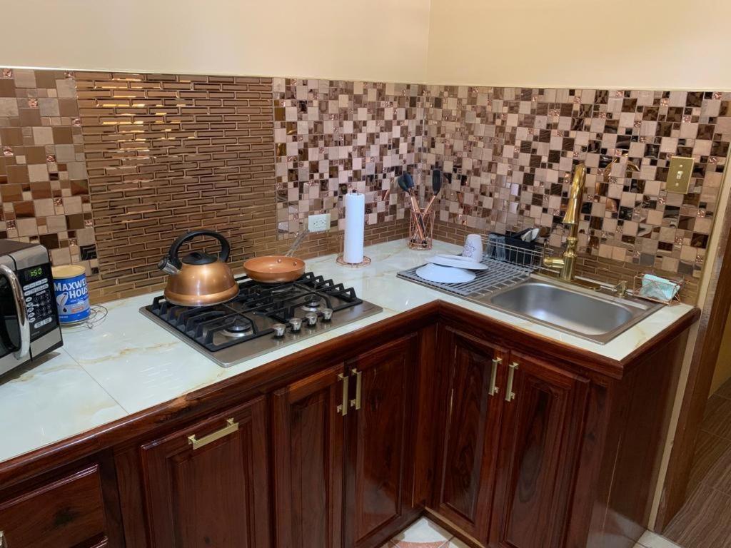 Apartamento Banyan Rose Orange Walk Exterior foto