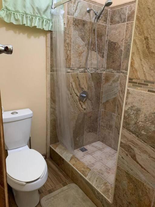 Apartamento Banyan Rose Orange Walk Exterior foto